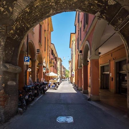 A Pochi Passi Dalla Finestrella Di Via Piella By Wonderful Italy Lejlighed Bologna Eksteriør billede