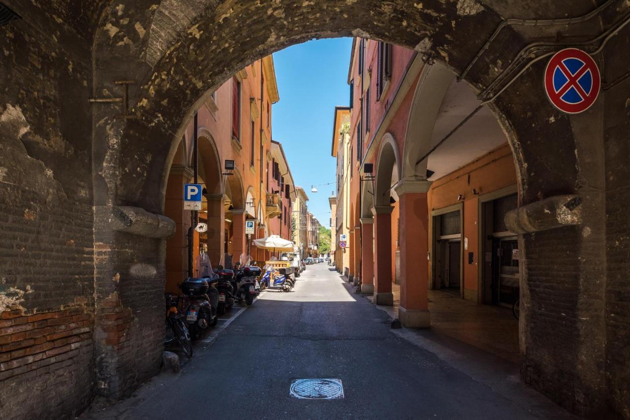A Pochi Passi Dalla Finestrella Di Via Piella By Wonderful Italy Lejlighed Bologna Eksteriør billede